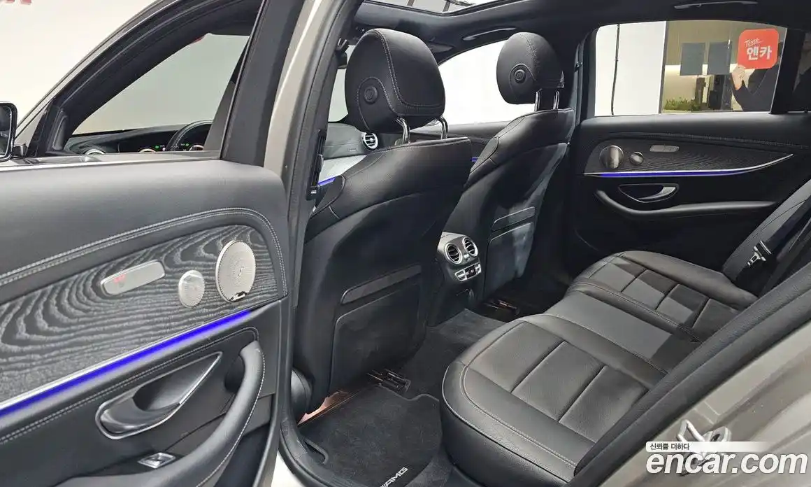 Mercedes-Benz E-Class 2022 2.0 Автомат в Москве № 412587, фото 11