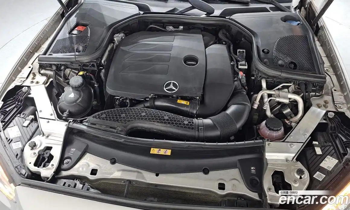 Mercedes-Benz E-Class 2022 2.0 Автомат в Москве № 412587, фото 5