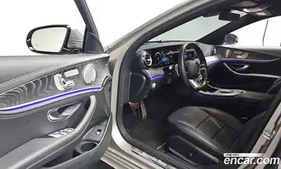 Mercedes-Benz E-Class 2022 2.0 Автомат в Москве № 412587, миниатюра 9