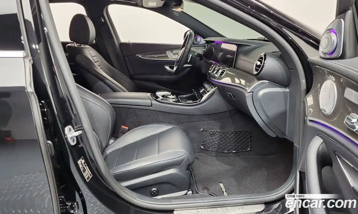 Mercedes-Benz E-Class 2019 2.0 Автомат в Москве № 412665, фото 11