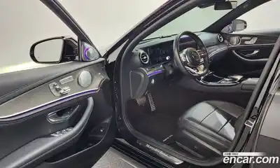 Mercedes-Benz E-Class 2019 2.0 Автомат в Москве № 412665, миниатюра 10