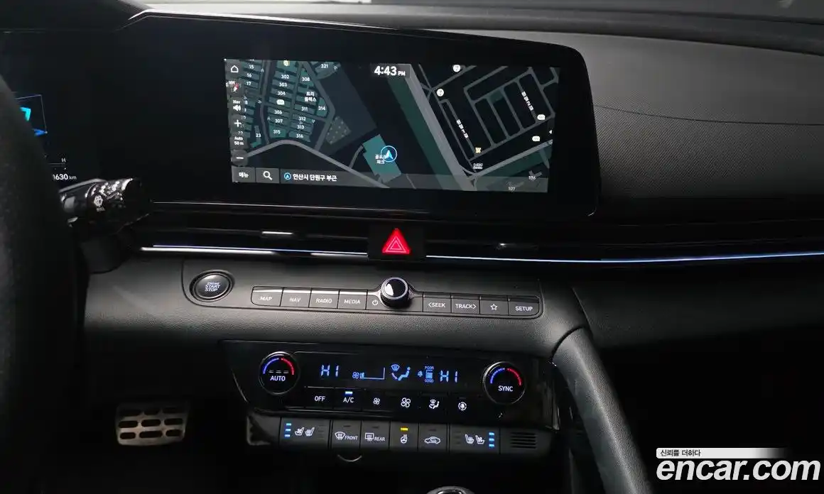 Hyundai Avante 2023 1.6 Автомат в Москве № 45289, фото 18