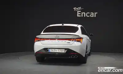 Hyundai Avante 2023 1.6 Автомат в Москве № 45289, миниатюра 4