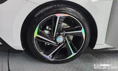 Hyundai Avante 2023 1.6 Автомат в Москве № 45289, миниатюра 5