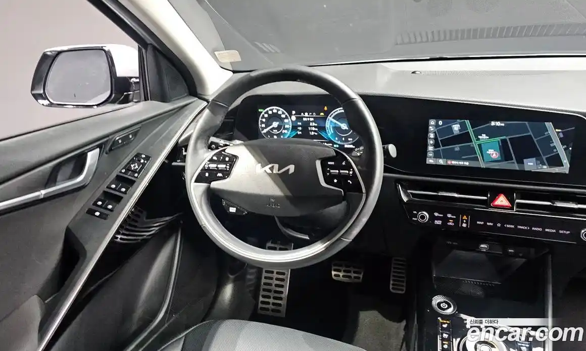 Kia Niro 2024 0.2 Автомат в Москве № 55633, фото 18