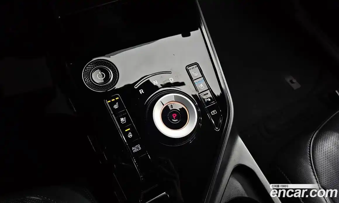 Kia Niro 2024 0.2 Автомат в Москве № 55633, фото 9