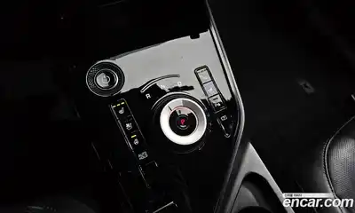 Kia Niro 2024 0.2 Автомат в Москве № 55633, миниатюра 9