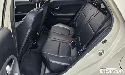 Kia Morning 2012 1.0 Автомат в Москве № 56137, миниатюра 7