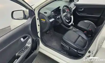 Kia Morning 2012 1.0 Автомат в Москве № 56137, миниатюра 10