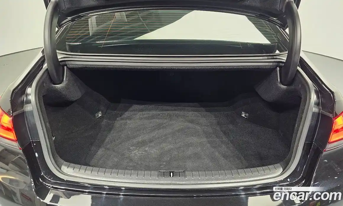 Genesis G80 2017 3.3 Автомат в Москве № 57591, фото 12