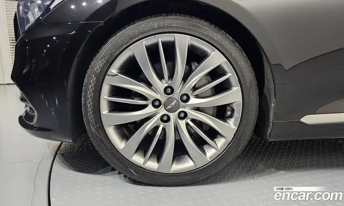 Genesis G80 2017 3.3 Автомат в Москве № 57591, фото 15