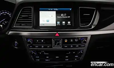 Genesis G80 2017 3.3 Автомат в Москве № 57591, миниатюра 4