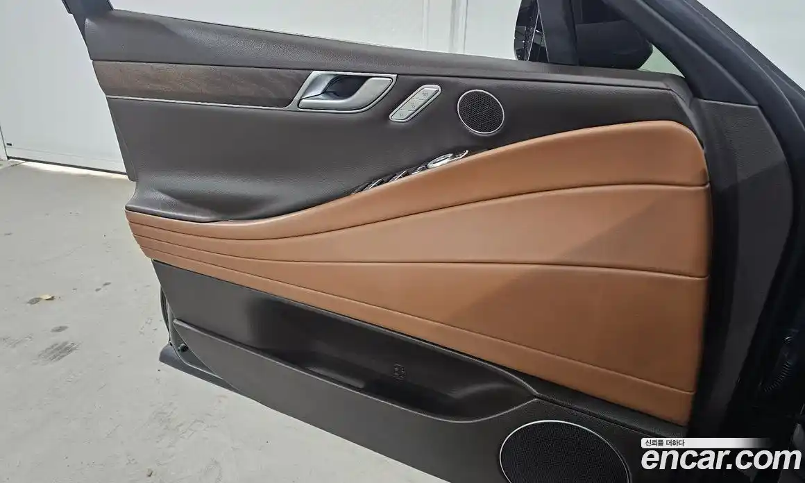 Genesis G80 2023 2.5 Автомат в Москве № 58609, фото 16