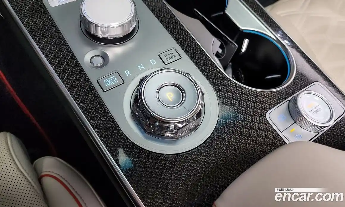 Genesis GV80 2024 2.5 Автомат в Москве № 59034, фото 16