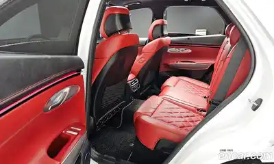 Genesis GV70 2025 2.5 Автомат в Москве № 59042, миниатюра 10