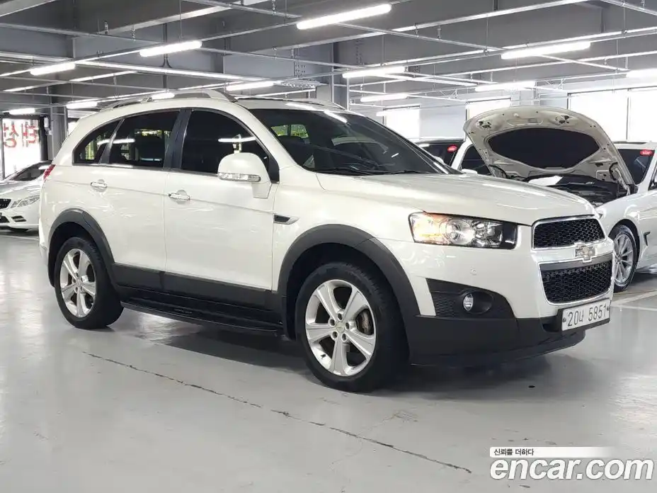 Chevrolet Captiva 2012 2.0 Автомат в Москве № 59686, фото 3