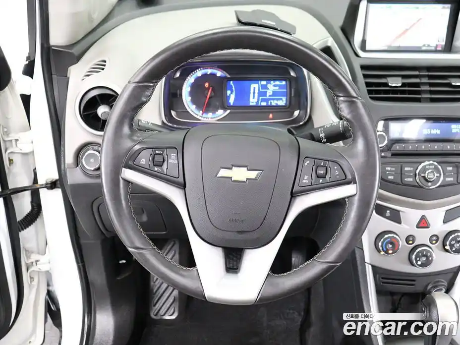 Chevrolet Trax 2014 1.4 Автомат в Москве № 64985, фото 15