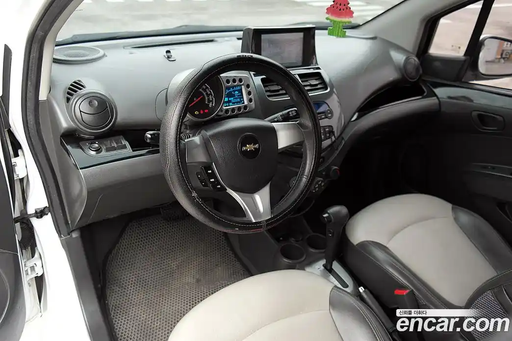 Chevrolet Spark 2012 1.0 Автомат в Москве № 81568, фото 15