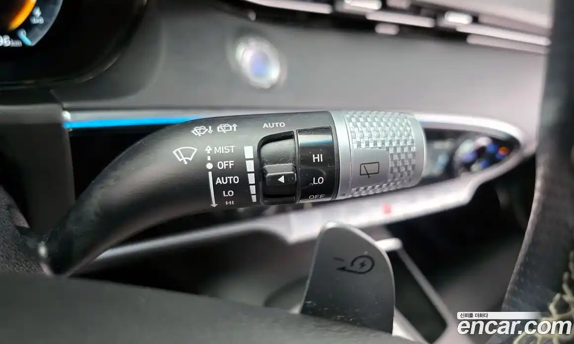 Genesis GV70 2022 0.1 Автомат в Москве № 84356, фото 3