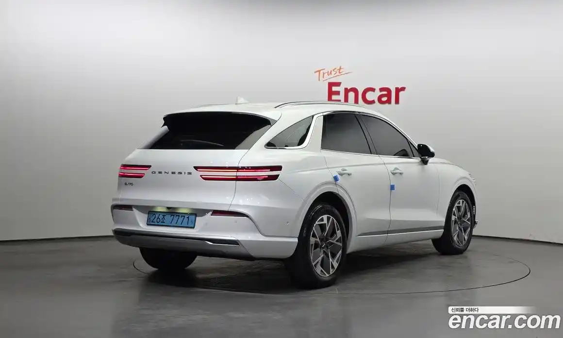 Genesis GV70 2022 0.1 Автомат в Москве № 84356, фото 8