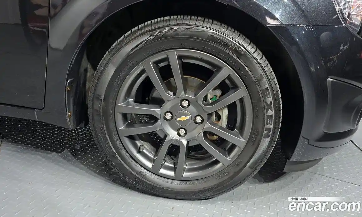 Chevrolet Aveo 2014 1.6 Автомат в Москве № 84873, фото 5