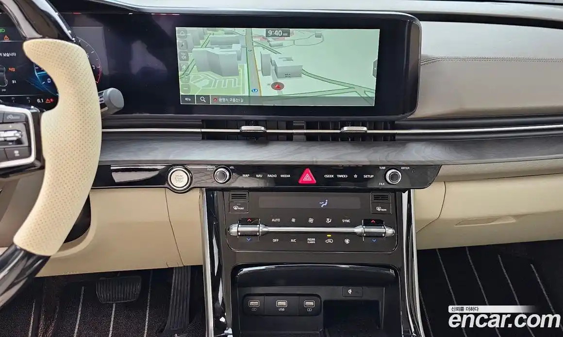 Kia Canival 2023 3.5 Автомат в Москве № 94939, фото 20