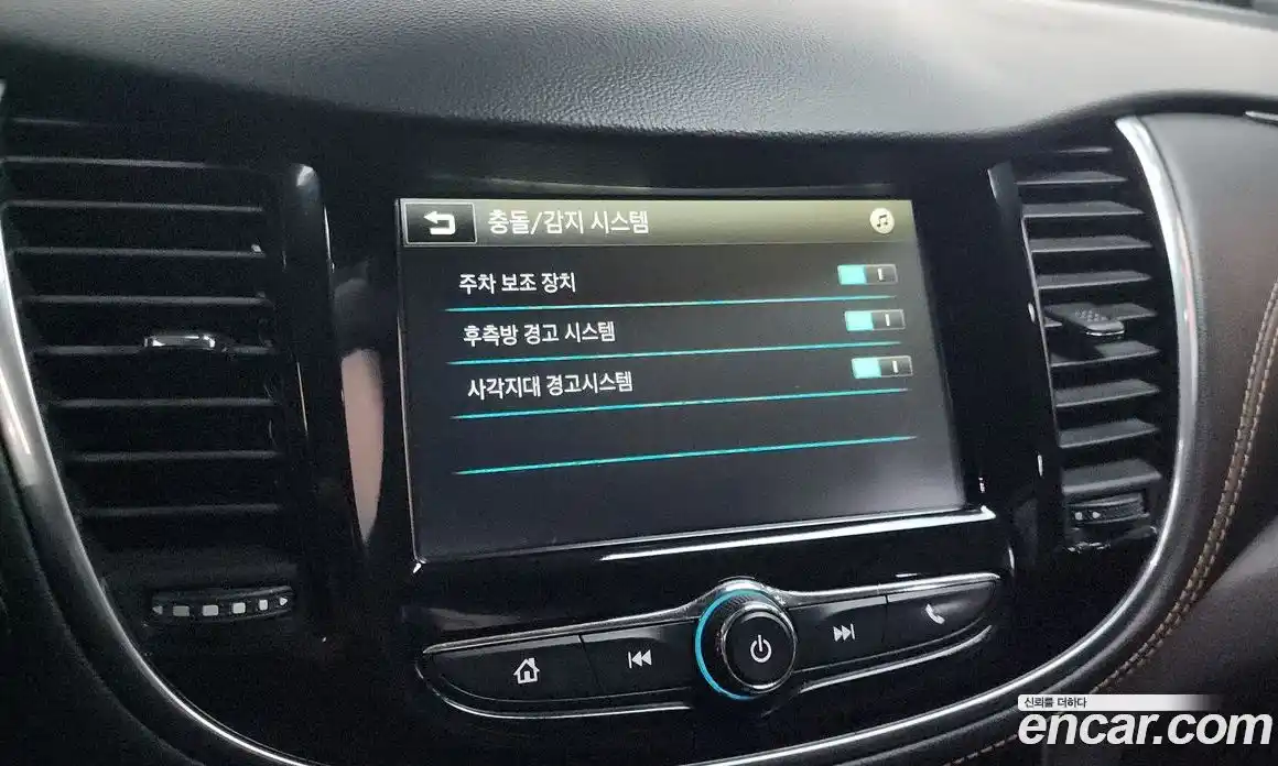 Chevrolet Trax 2017 1.4 Автомат в Москве № 99832, фото 19