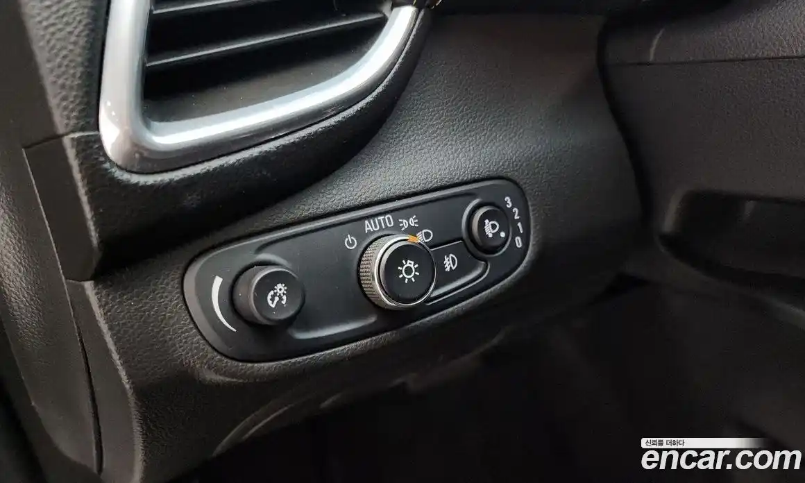 Chevrolet Trax 2017 1.4 Автомат в Москве № 99832, фото 4