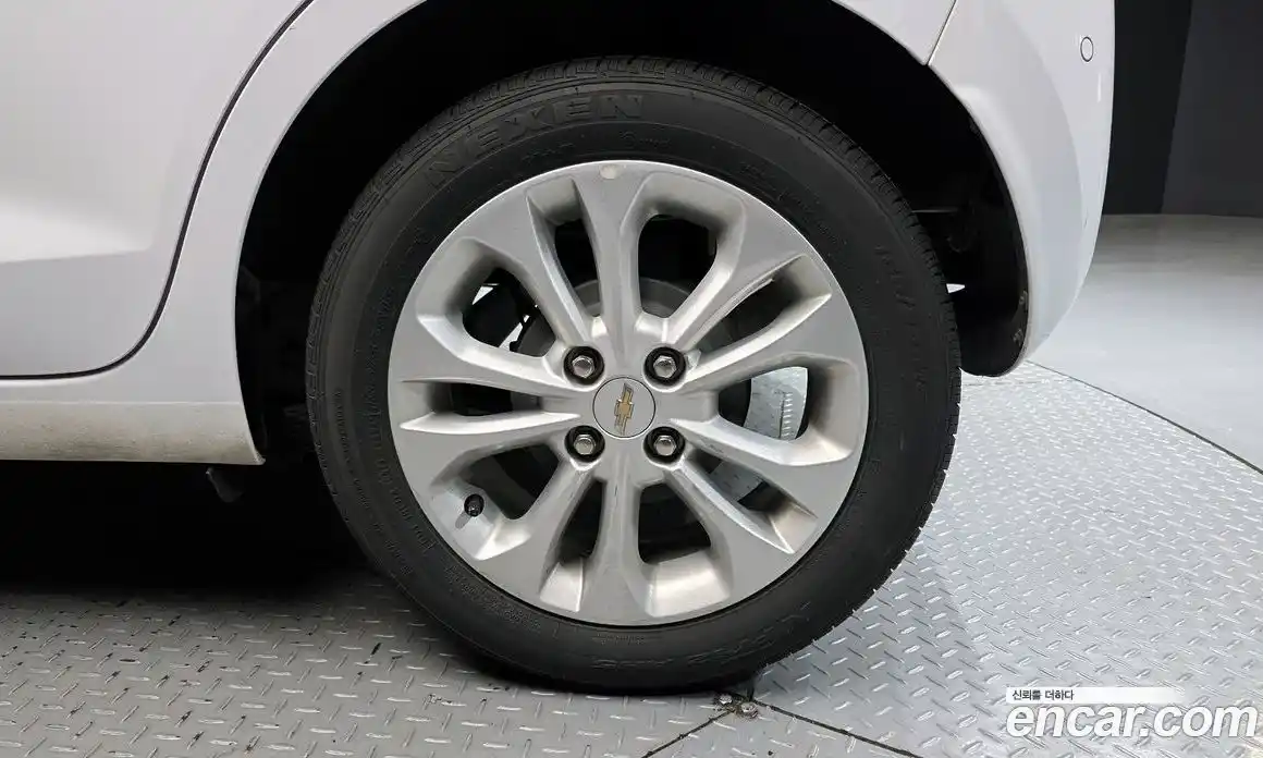 Chevrolet Spark 2021 1.0 Автомат в Москве № 99858, фото 11