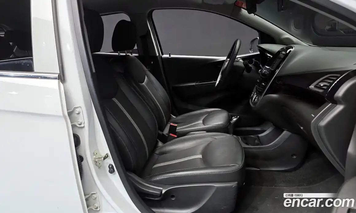 Chevrolet Spark 2021 1.0 Автомат в Москве № 99858, фото 4