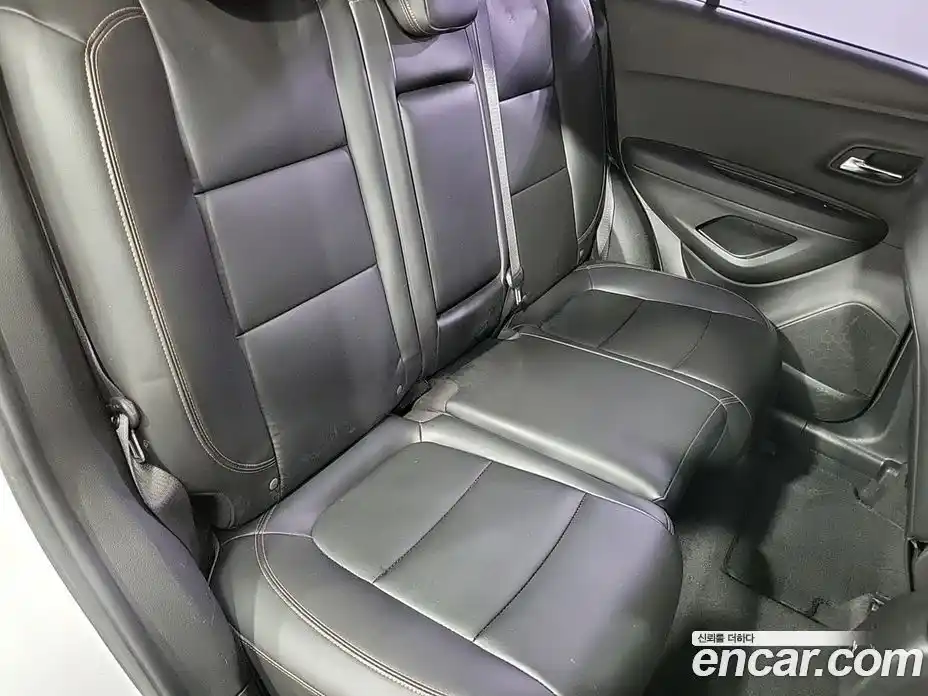 Chevrolet Trax 2017 1.6 Автомат в Москве № 104342, фото 14