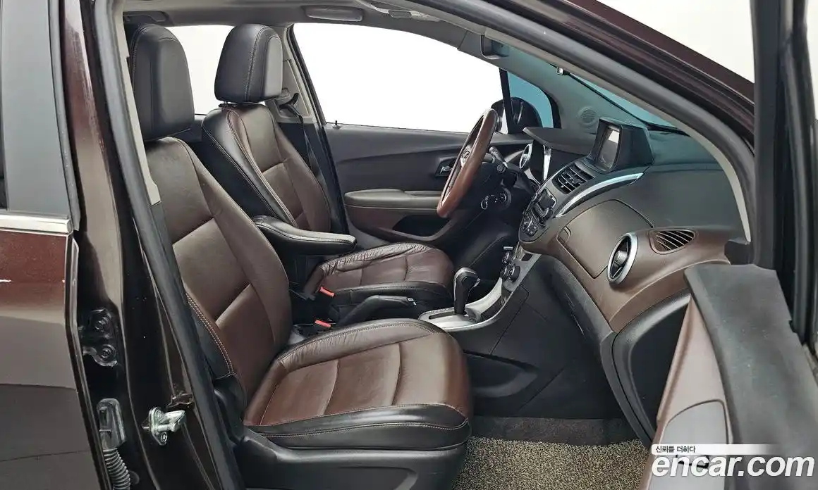 Chevrolet Trax 2015 1.4 Автомат в Москве № 105419, фото 12