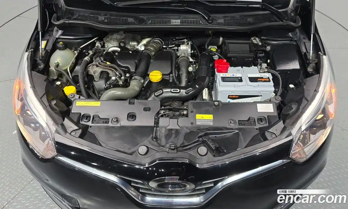 Renault QM3 2015 1.5 Автомат в Москве № 106351, фото 10