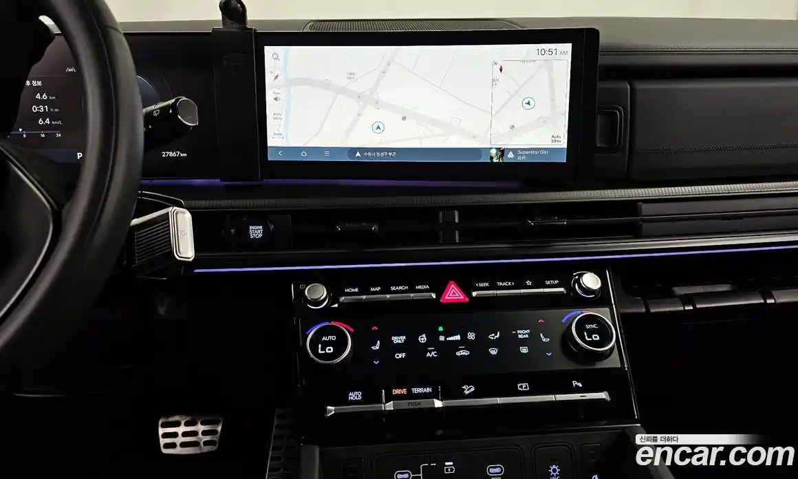 Hyundai Santa Fe 2024 1.6 Автомат в Москве № 110045, фото 7