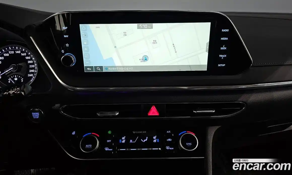 Hyundai Sonata 2022 1.6 Автомат в Москве № 111886, фото 20