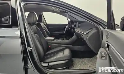 Hyundai Sonata 2022 1.6 Автомат в Москве № 111886, миниатюра 8