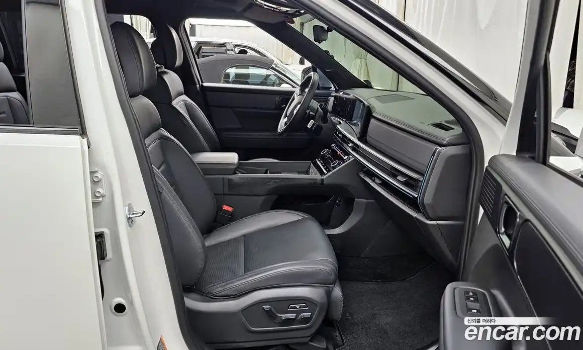 Hyundai Santa Fe 2024 1.6 Автомат в Москве № 112778, фото 11