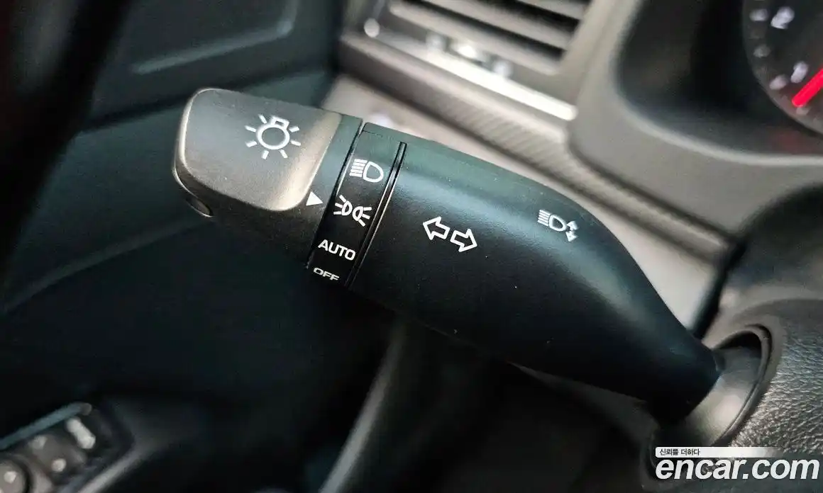 Hyundai Avante 2018 1.6 Механическая в Москве № 112832, фото 19