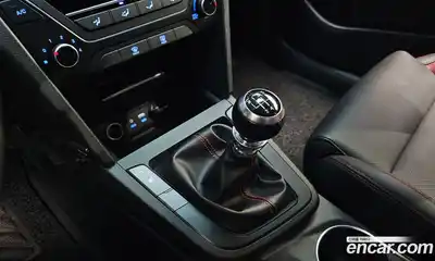 Hyundai Avante 2018 1.6 Механическая в Москве № 112832, миниатюра 5