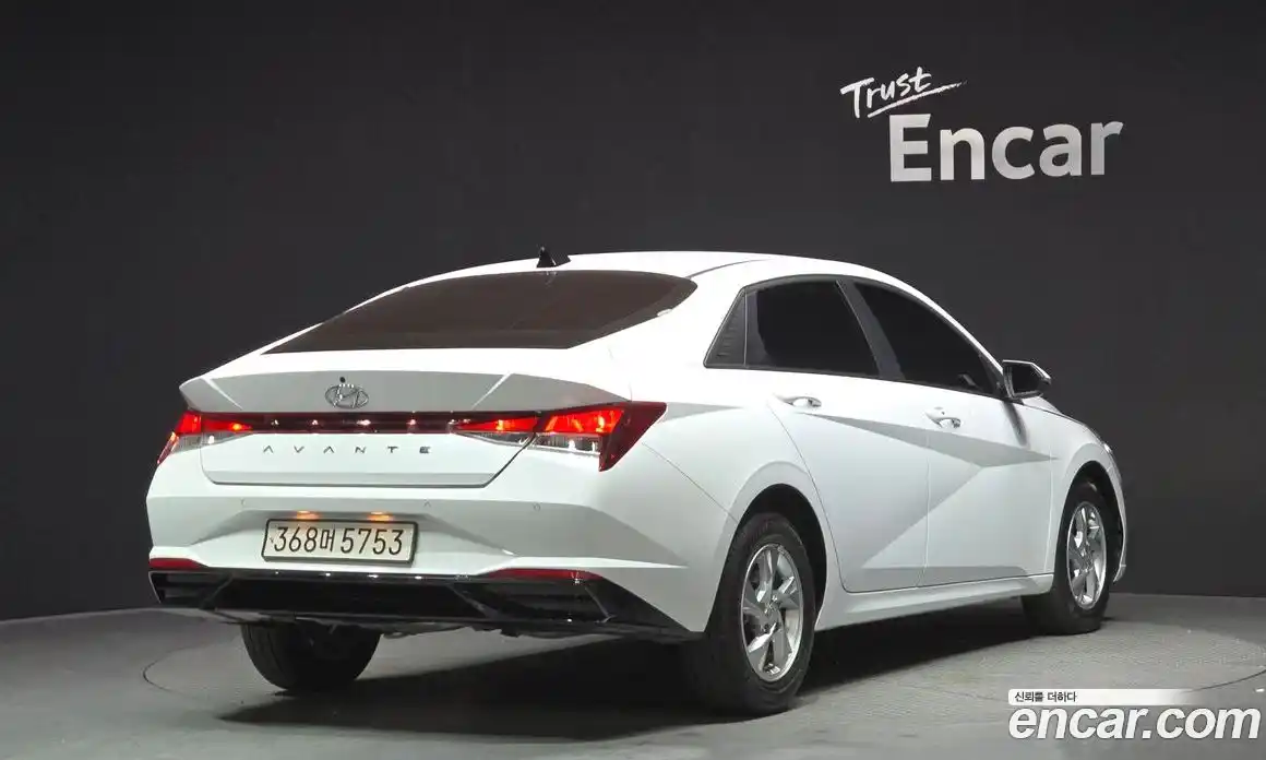 Hyundai Avante 2022 1.6 Автомат в Москве № 112833, фото 16