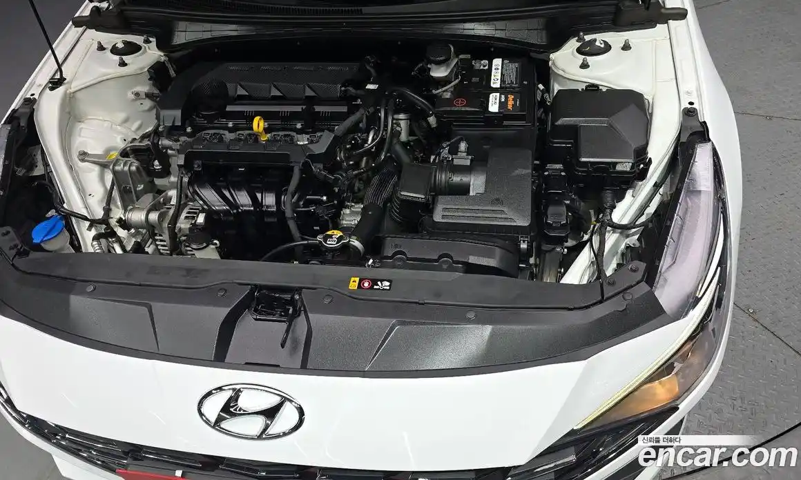 Hyundai Avante 2022 1.6 Автомат в Москве № 112833, фото 8