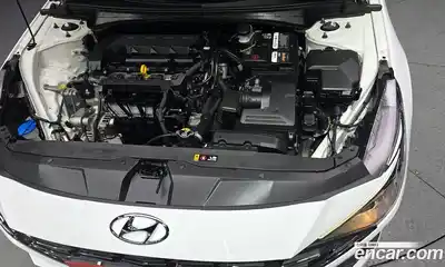 Hyundai Avante 2022 1.6 Автомат в Москве № 112833, миниатюра 8