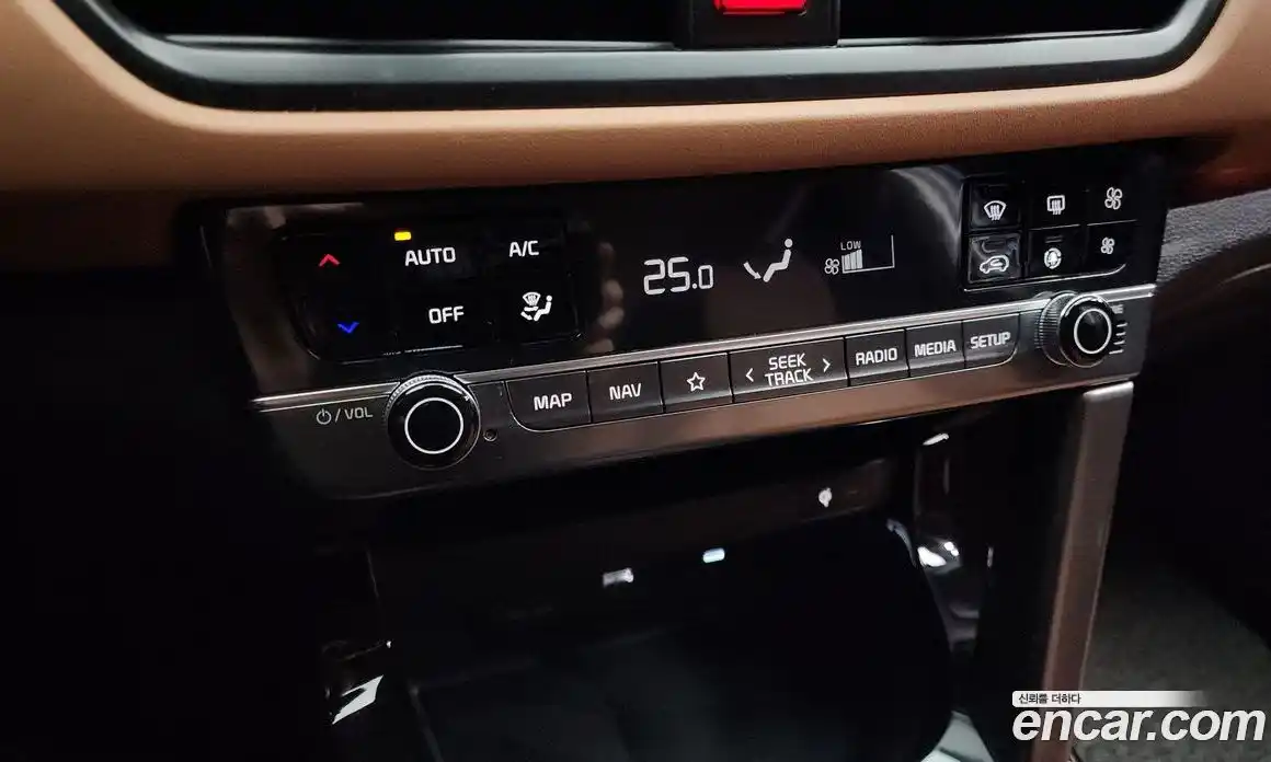 Kia Seltos 2025 1.6 Автомат в Москве № 114937, фото 9