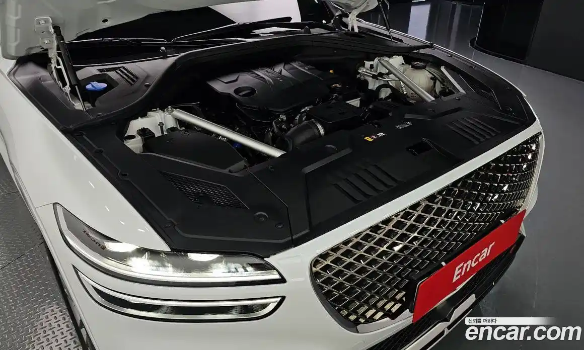 Genesis GV70 2024 2.5 Автомат в Москве № 116877, фото 18