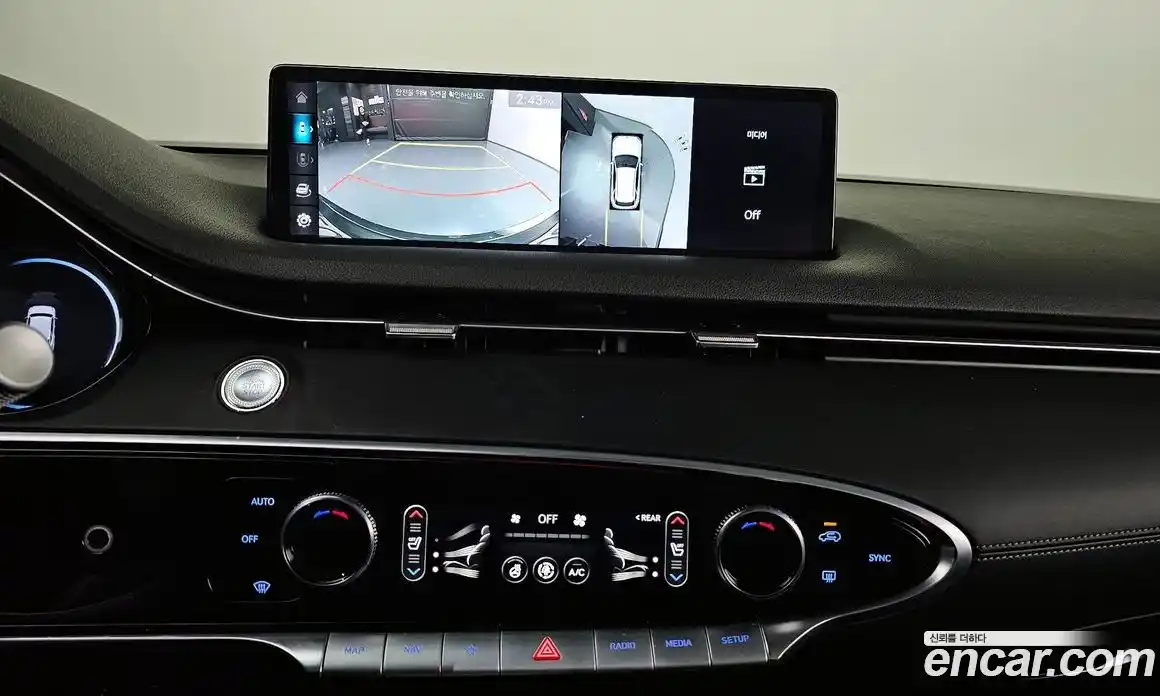 Genesis GV70 2024 2.5 Автомат в Москве № 116877, фото 19