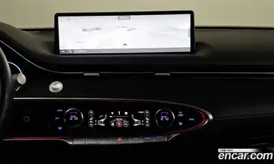 Genesis GV70 2024 2.5 Автомат в Москве № 116877, миниатюра 4