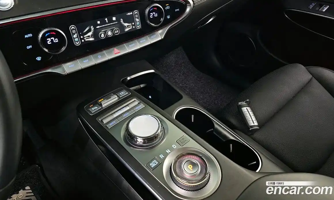 Genesis GV70 2024 2.5 Автомат в Москве № 116877, фото 7