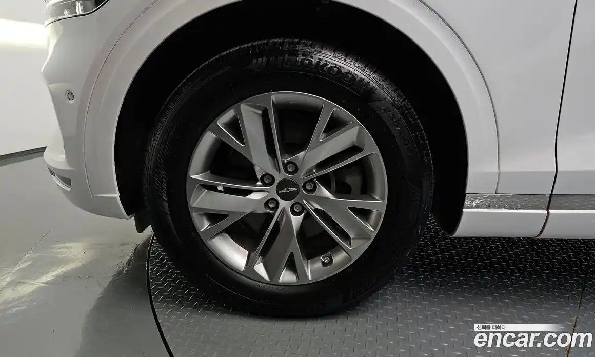 Genesis GV70 2024 2.5 Автомат в Москве № 116877, фото 9