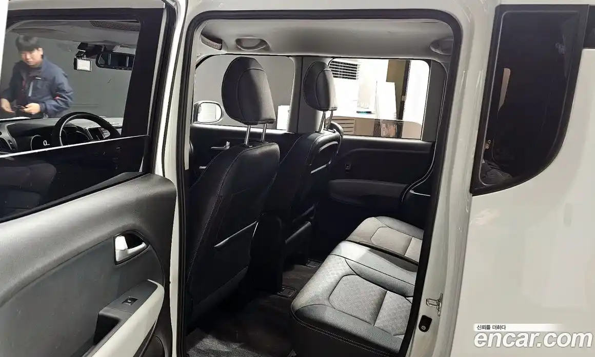 Kia Ray 2021 1.0 Автомат в Москве № 117491, фото 11