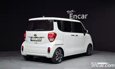 Kia Ray 2021 1.0 Автомат в Москве № 117491, миниатюра 2